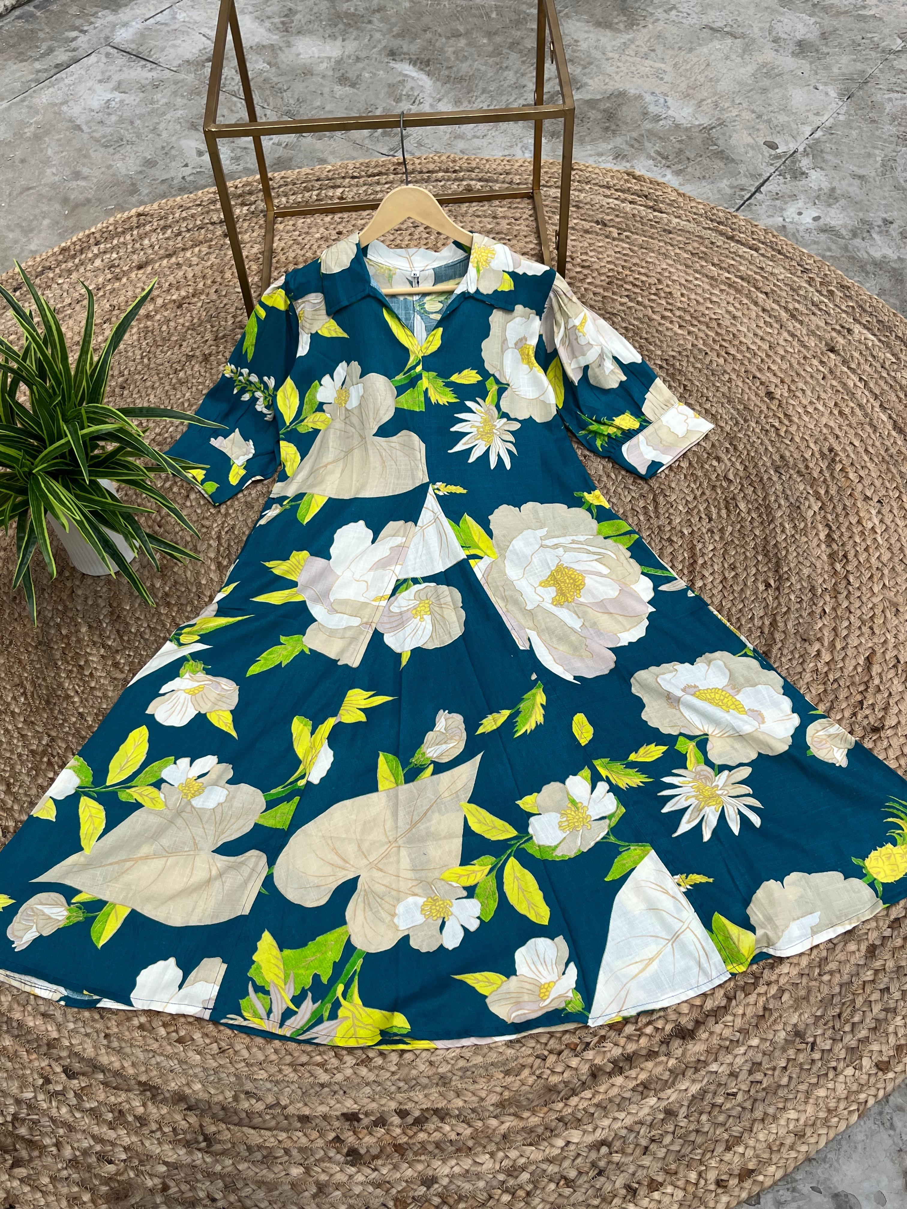 Floral dress with pocket