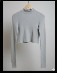 MOCK NECK RIBBED GRAY SWEATER