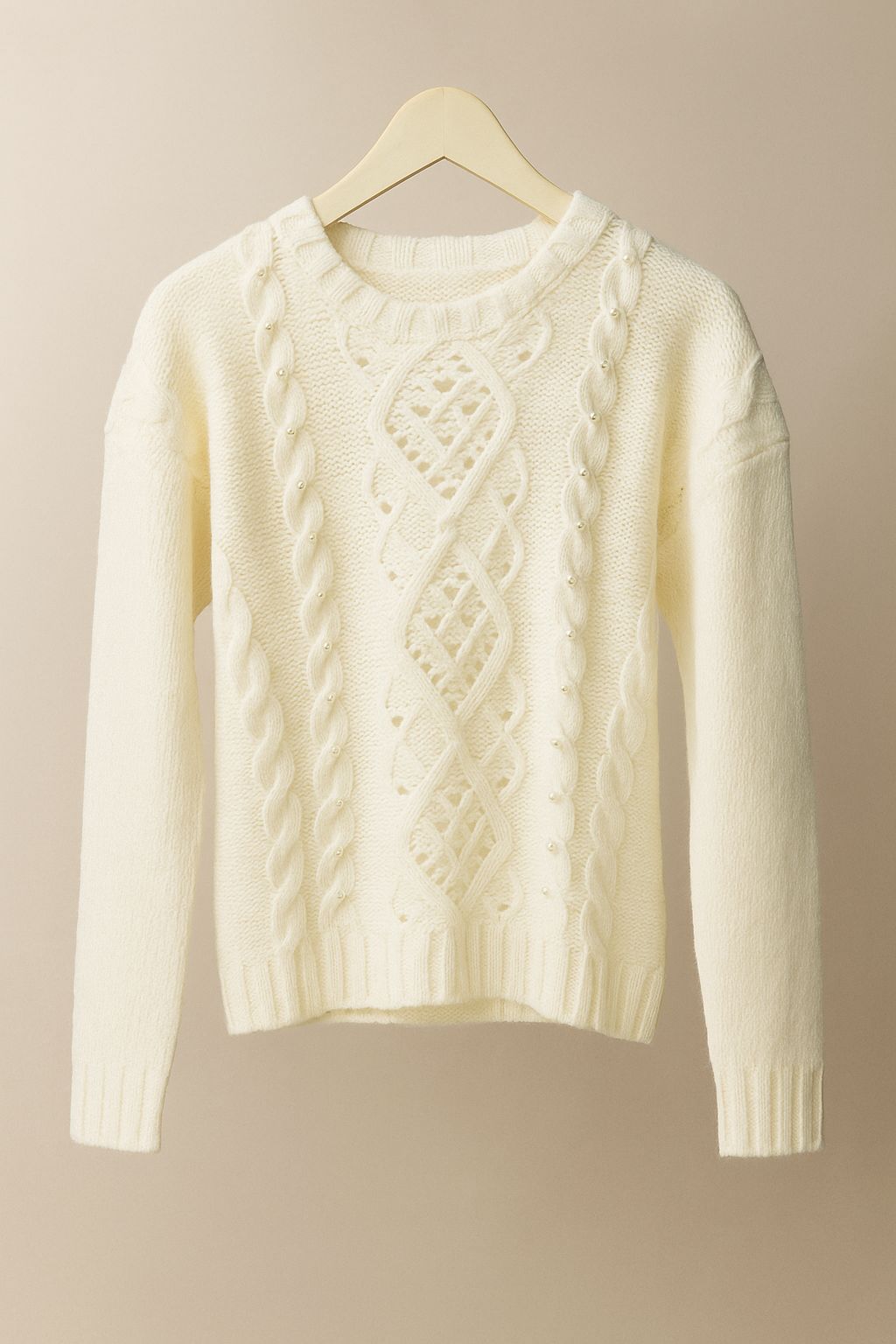 WHITE CABLE-KNIT SWEATER