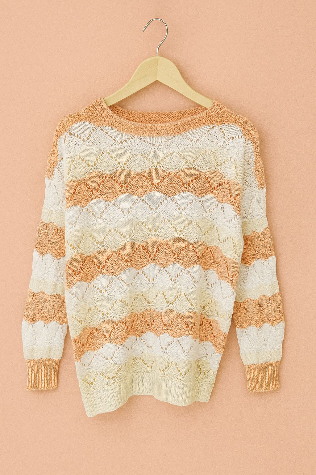 STRIPED LONG-SLEEVED SWEATER
