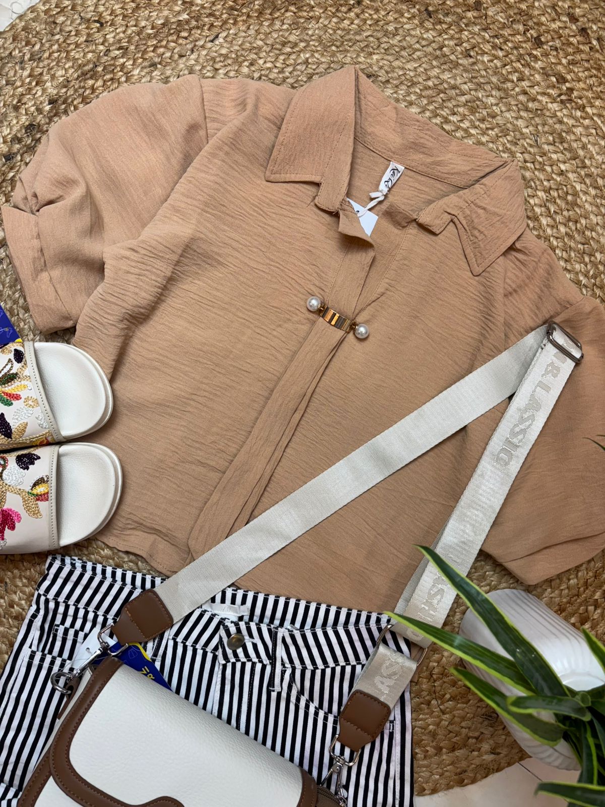 Beige Top BT002