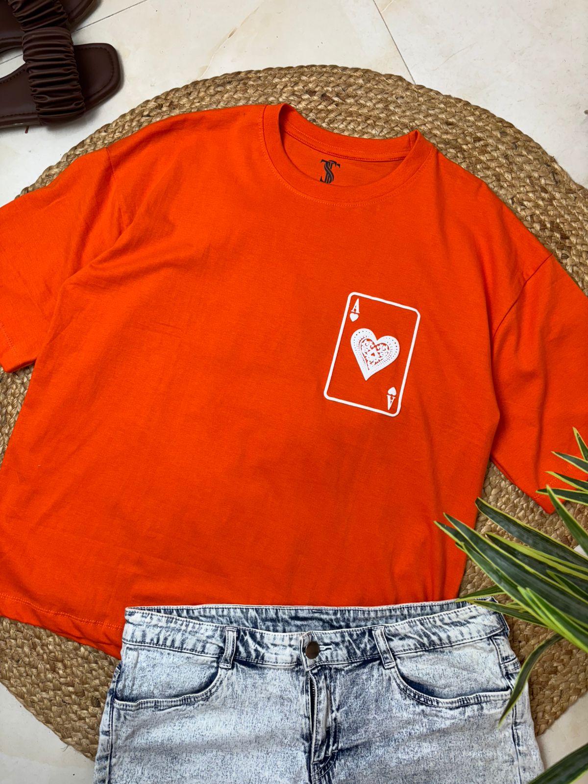 40” Tshirt TS06
