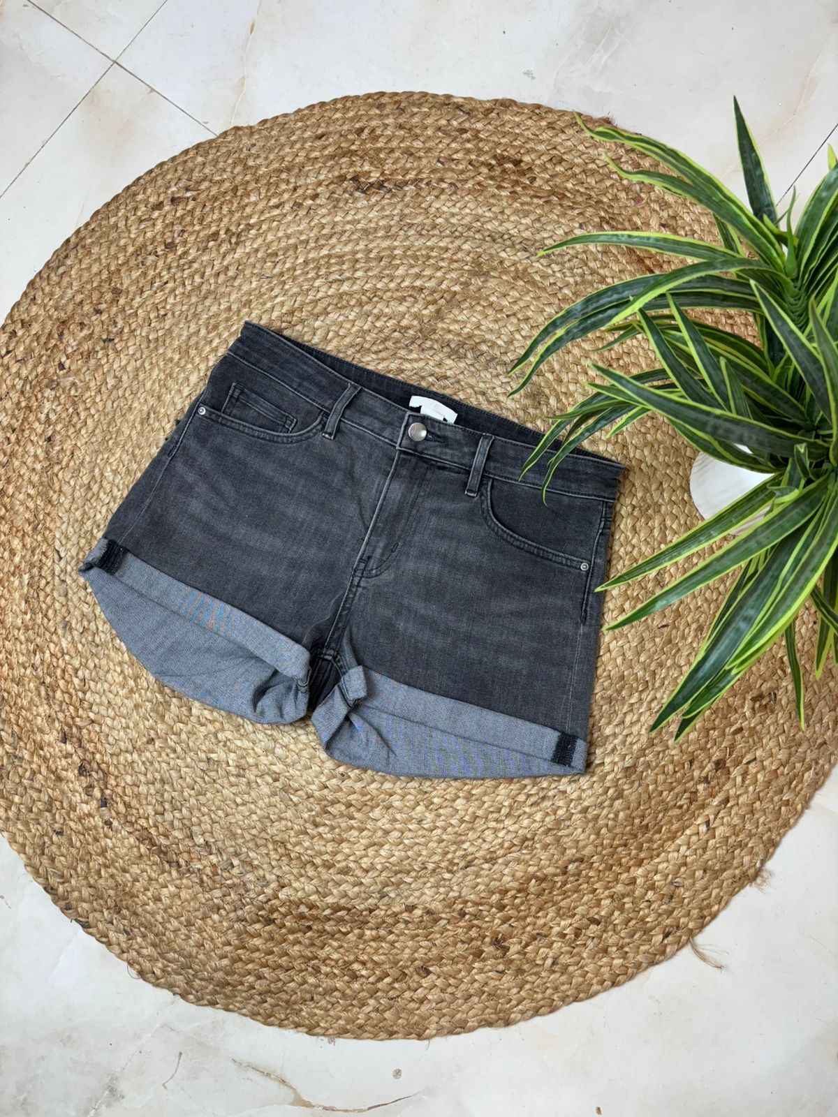 28" Denim short DSH005