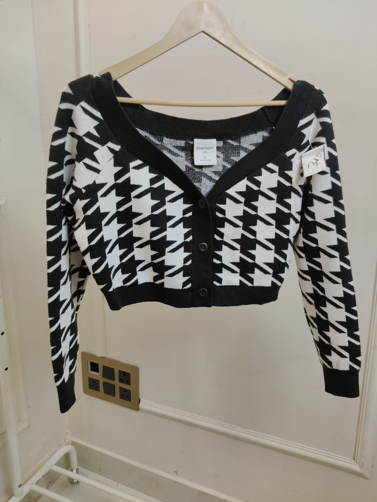 HOUNDSTOOTH CROP CARDIGAN